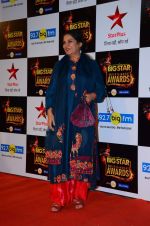 Shabana Azmi at Big Star Awards in Mumbai on 13th Dec 2015